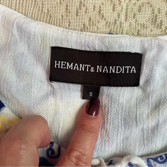 Hemant & Nandita embroidered tassel tie cape top - Picture 3 of 13